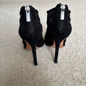 Elegant Black Suede Heels with Zipper Accent